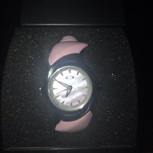 Brand new Oakley crush women’s golf watch